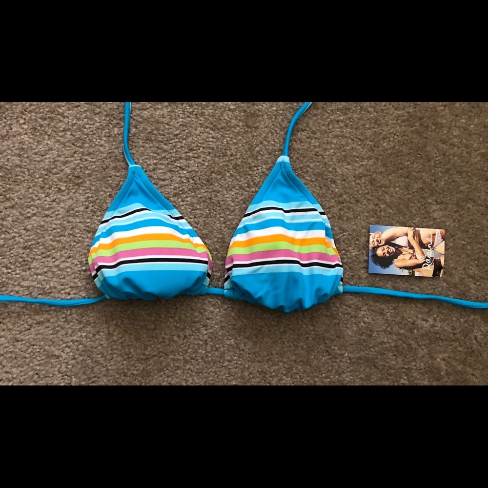 NWT Raisins Triangle Bikini Top - L
